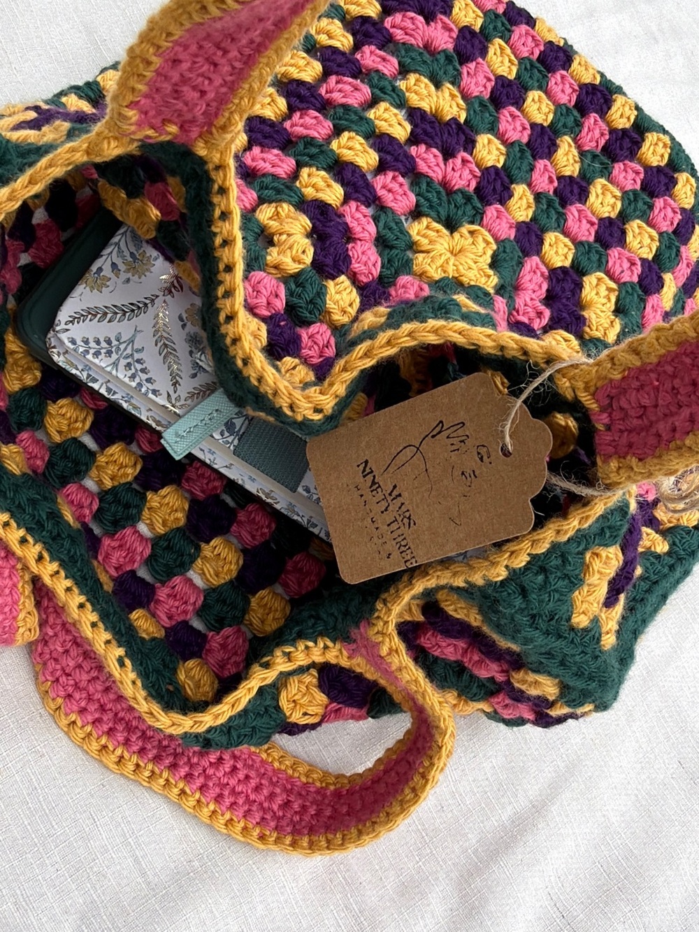 GRANNY SQUARE BEACH BAG